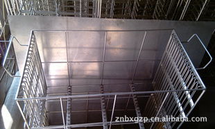 興化市中南不銹鋼制品廠配電柜的特點(diǎn)與應(yīng)用